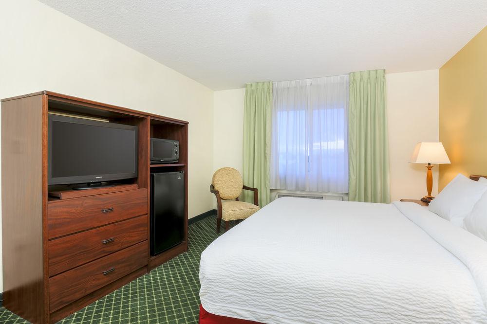 Fairfield Inn Erie Millcreek Mall Kültér fotó