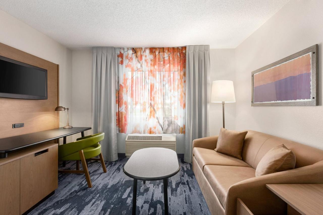 Fairfield Inn Erie Millcreek Mall Kültér fotó